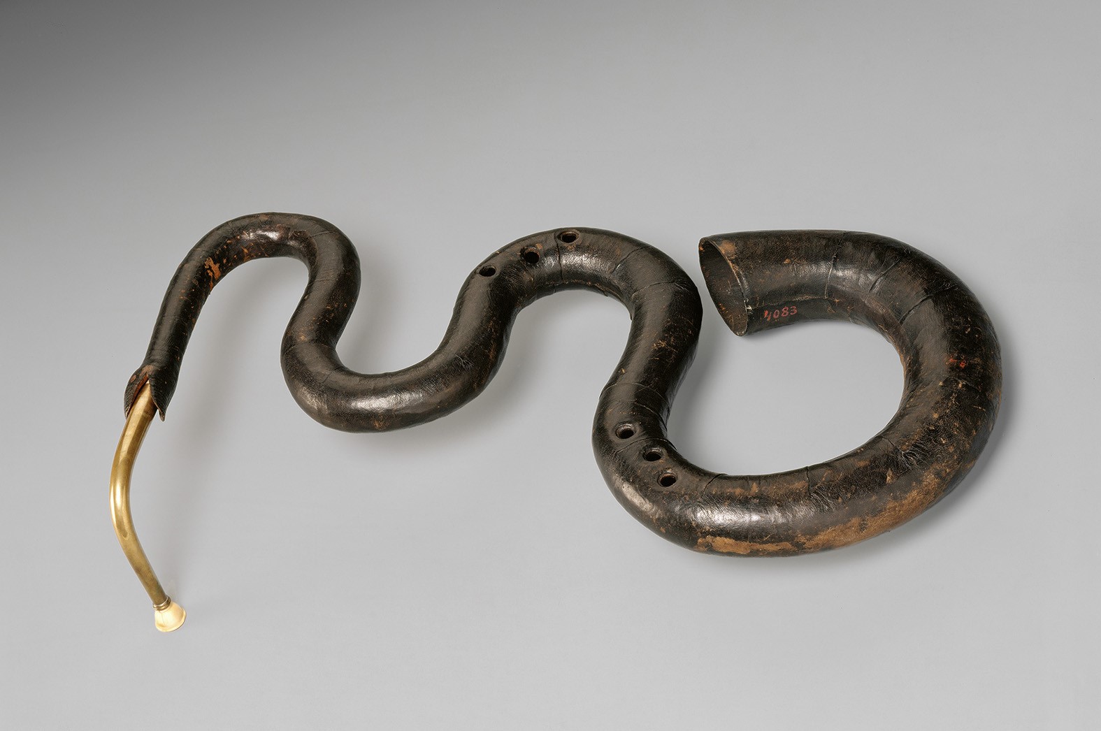 Serpent (code SAM 237), 16th century, anonymous author. Collection of Antique Instruments © Kunsthistorisches Museum Wien