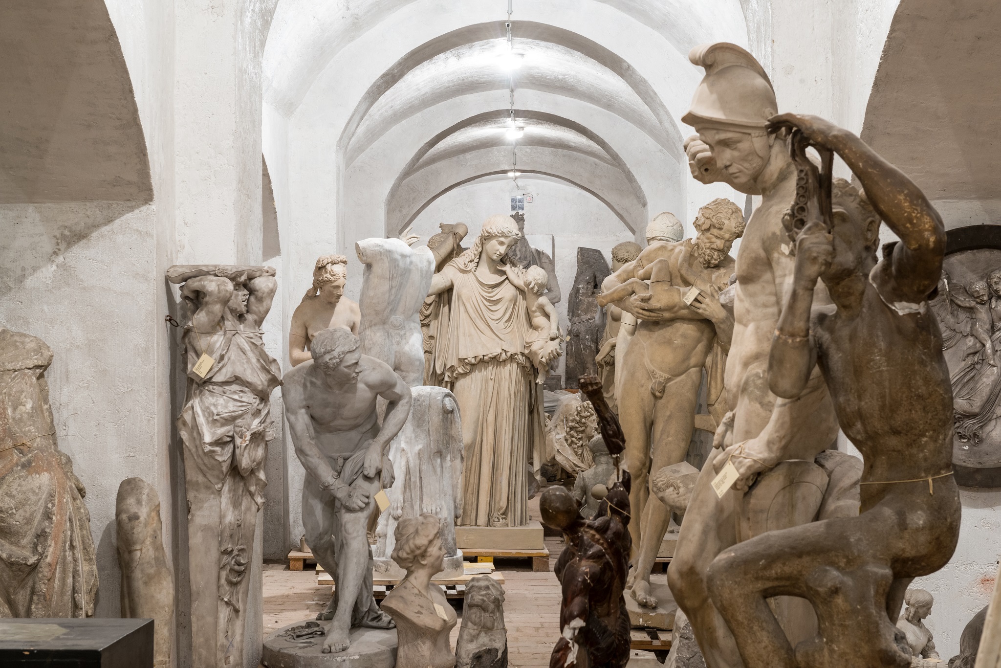 View of the Plaster Cast Collection at the Atelierhaus © Paintings Gallery of the Academy of Fine Arts Vienna, photo: Erich Hussmann / imageindustry