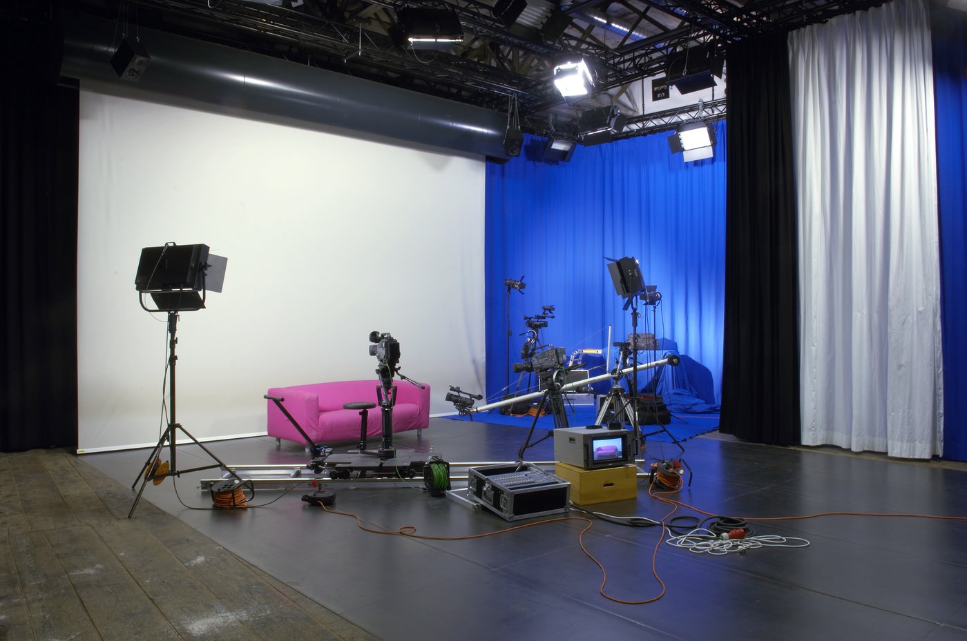 View into the video studio of the academy, photo © Lisa Rastl